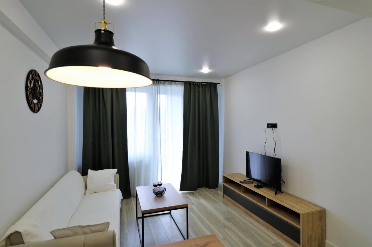 Twins Tower Apartment Tbilisi Exterior photo