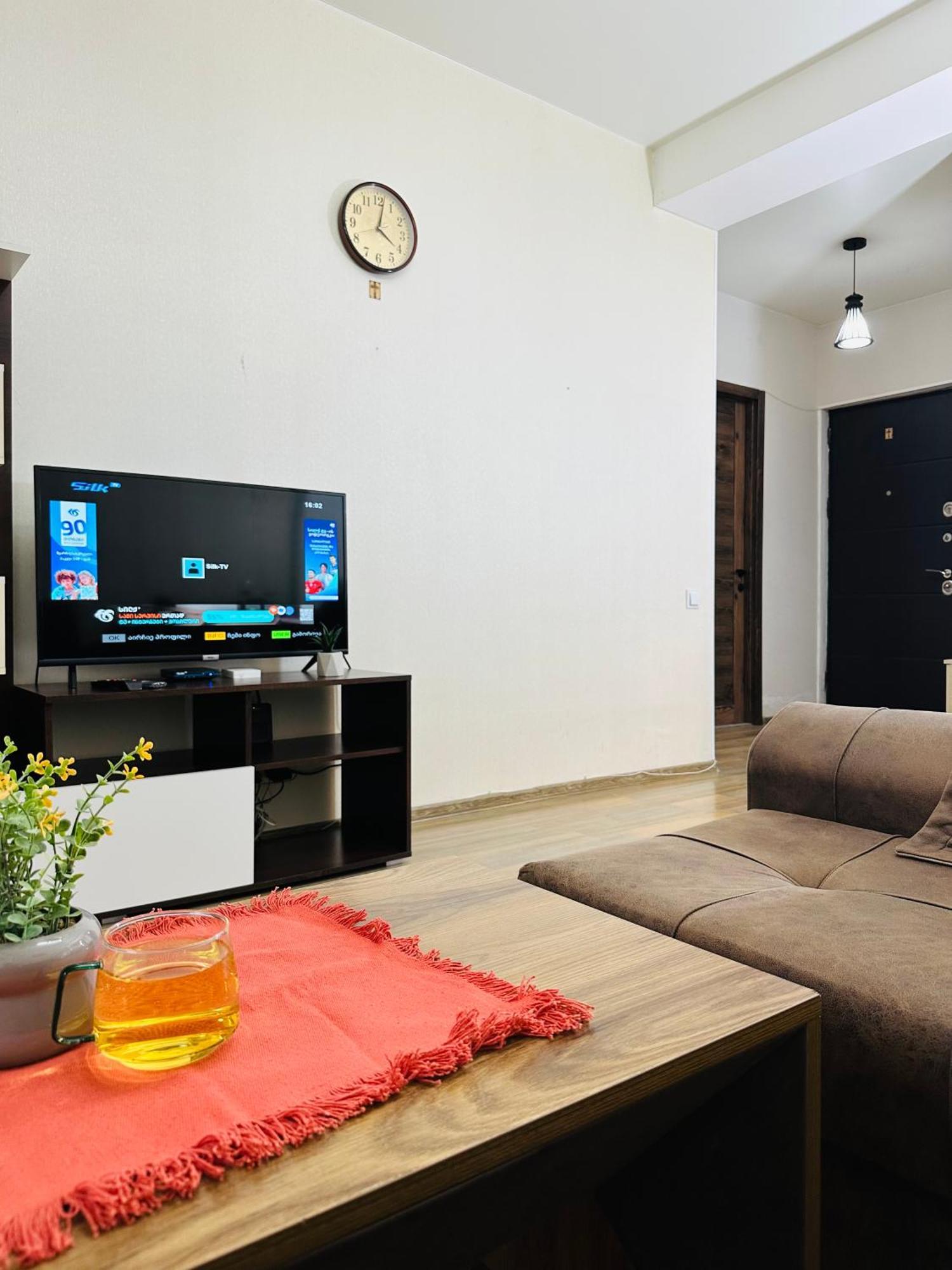Twins Tower Apartment Tbilisi Exterior photo